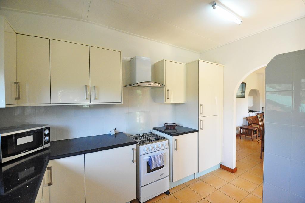 Gt Self Catering Apartments Beau Vallon  Extérieur photo