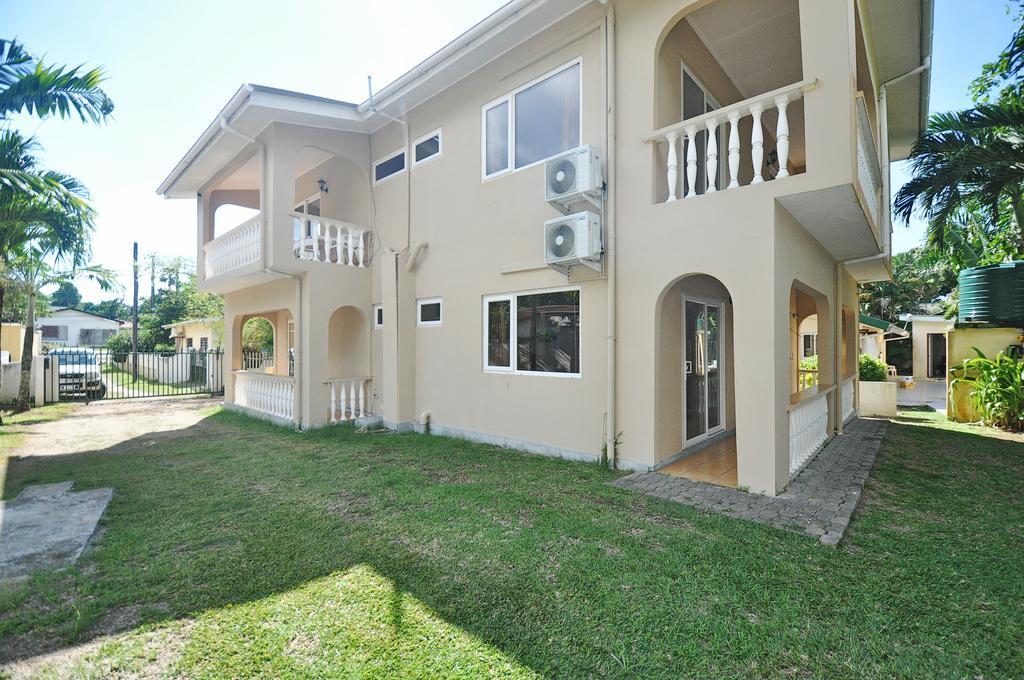 Gt Self Catering Apartments Beau Vallon  Extérieur photo